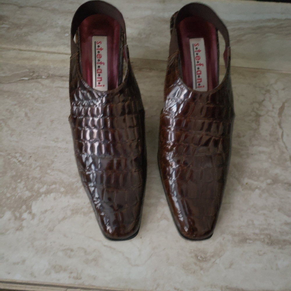 Faux alligator
